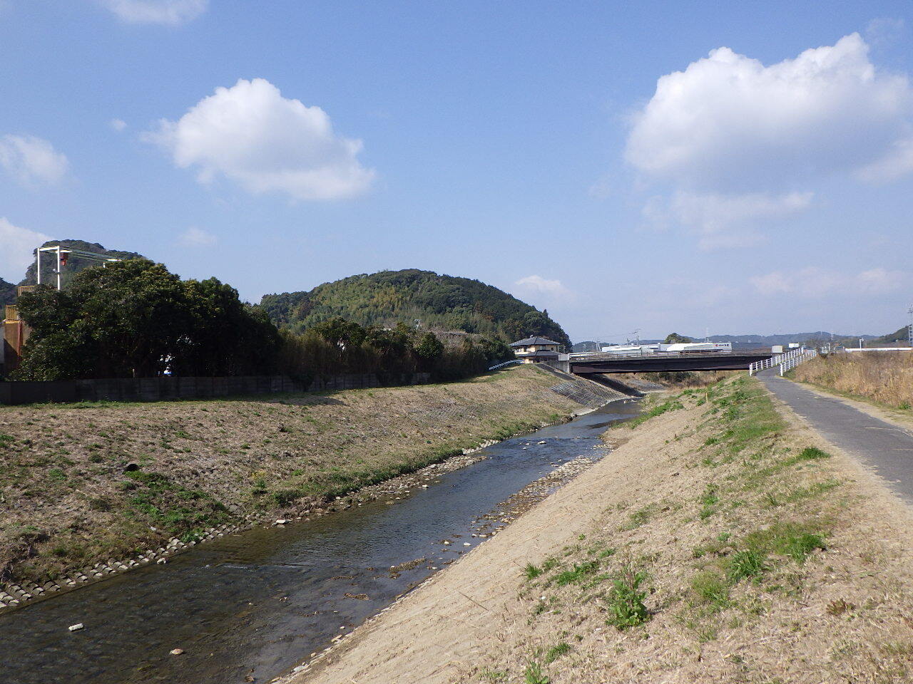 （国）473号道路改良）地域高規格工事