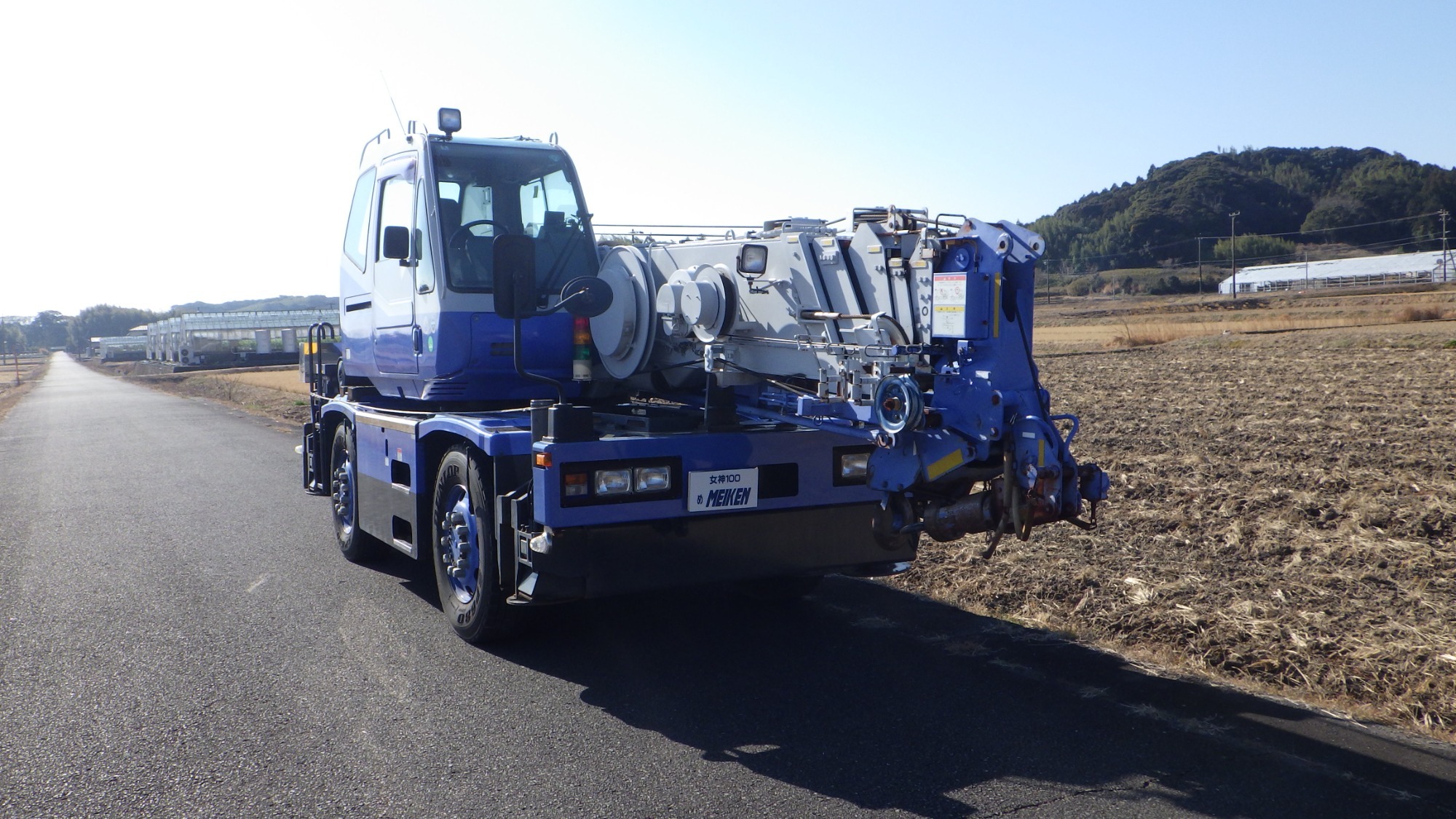 4tキャブバッククレーン